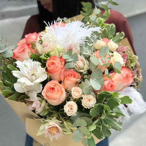 Send Custom Floral Arrangements | BYDEAU Hong Kong